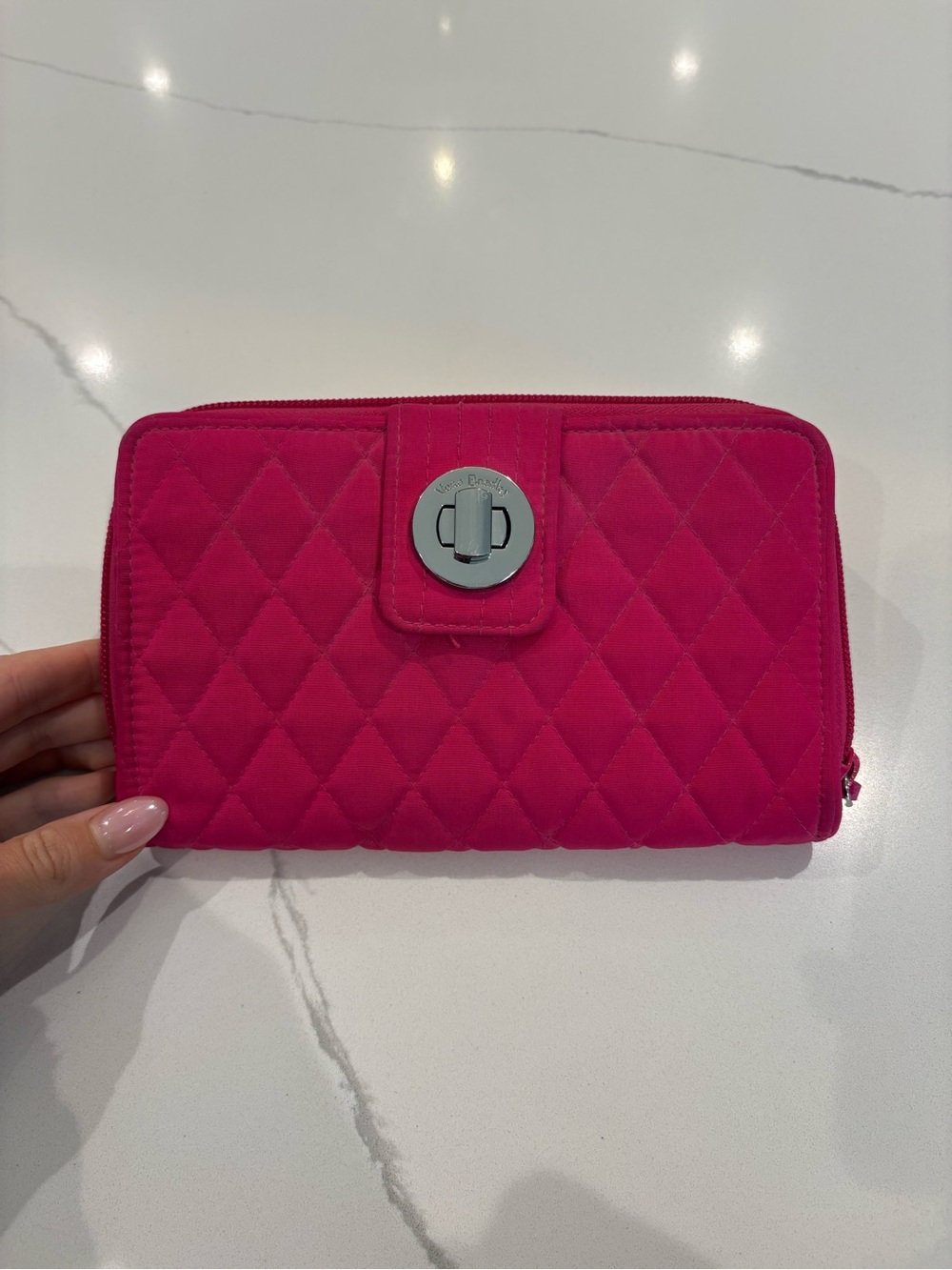 Very Bradley Turnlock Wallet - Hot Pink